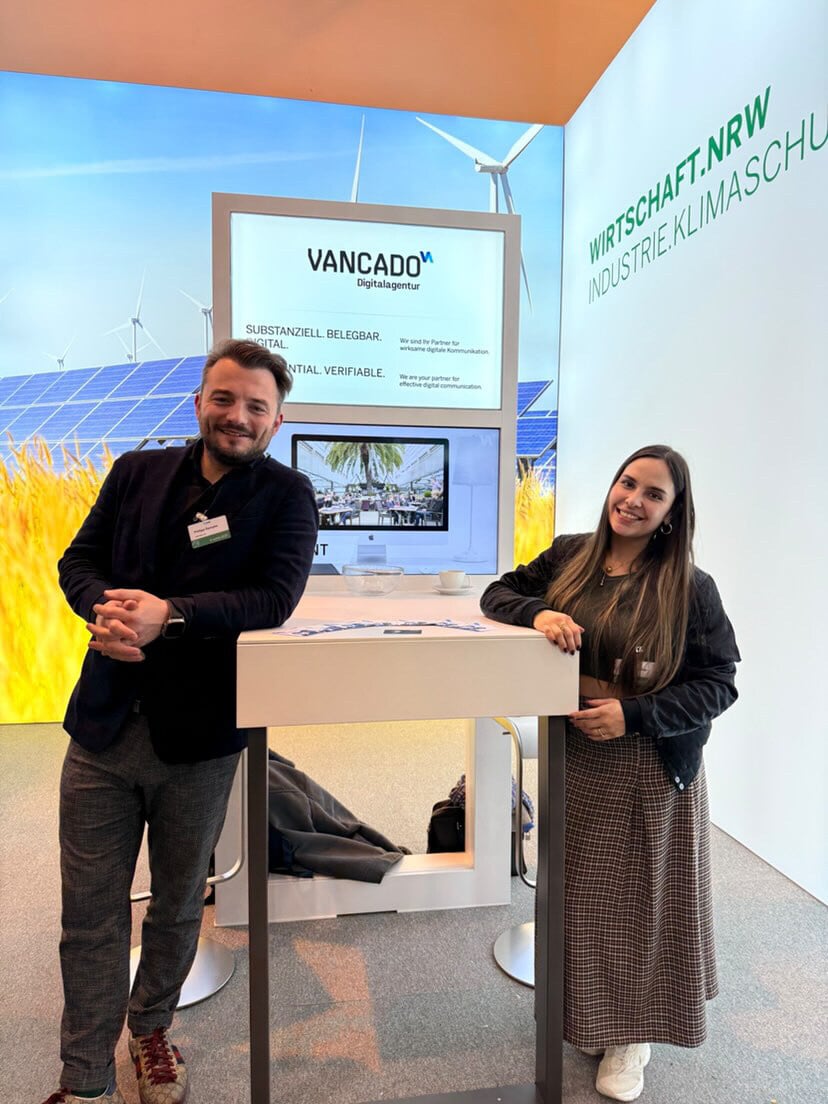 Camila und Philipp am Vancado Stand